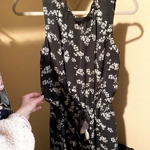 Black sleeveless midi dress